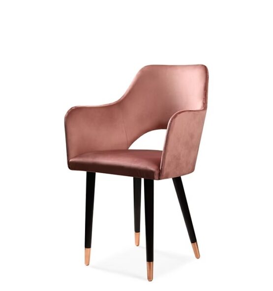 imgi_4_cecede_2ce55285266748169b6d9083d020b679mv2 1 555x592