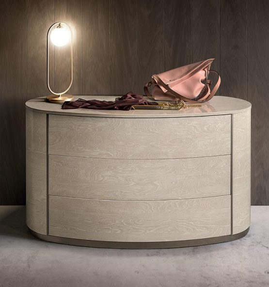 round dettaglio sx 800x800 1 555x592